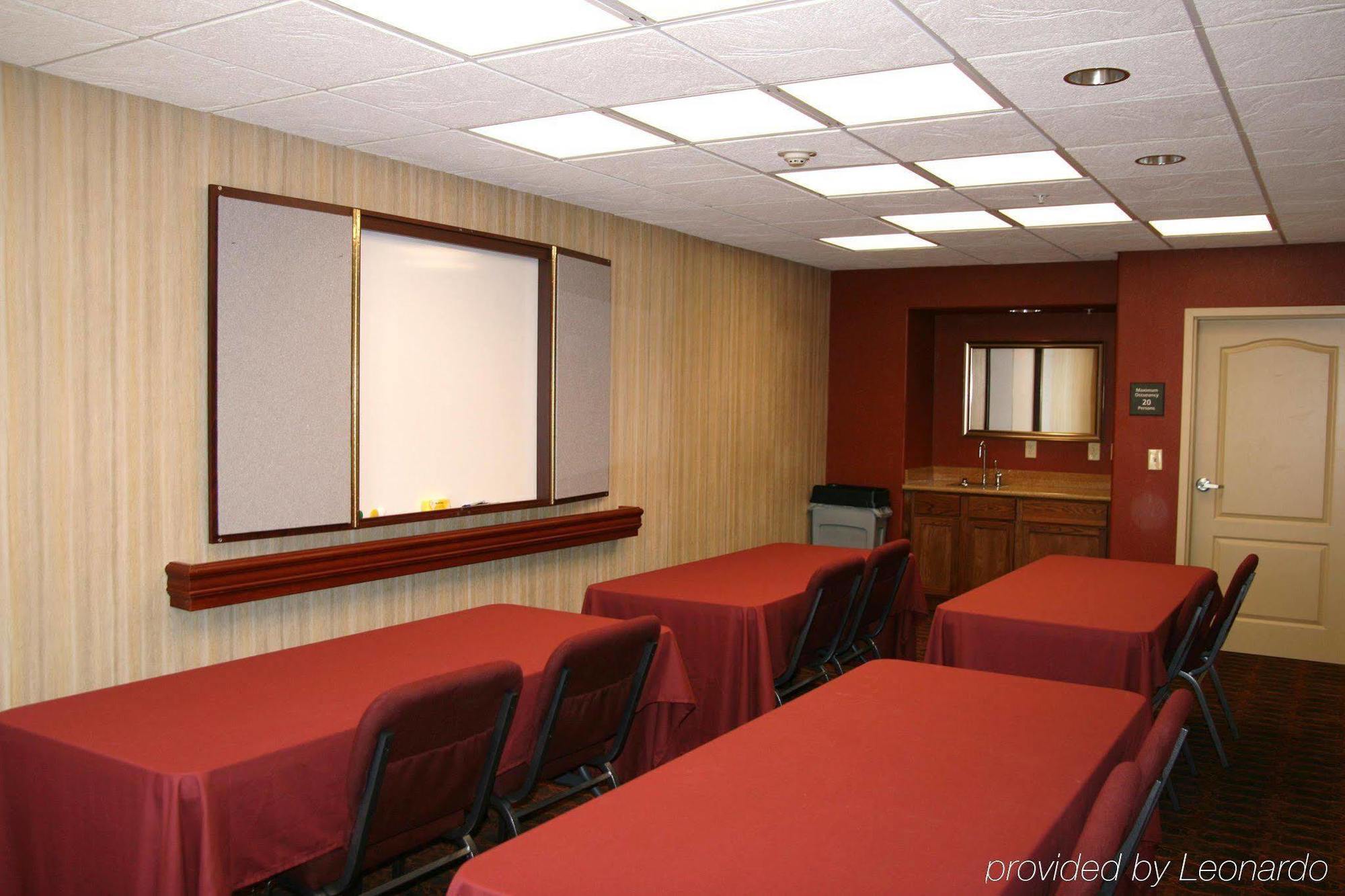 Hampton Inn Derby-Wichita Southeast Instalações foto